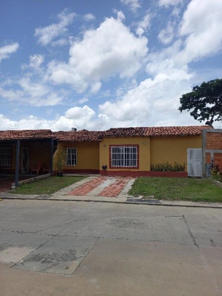 Foto Casa en Venta en san diego, San Diego, Carabobo - U$D 60.000 - CAV239410 - BienesOnLine