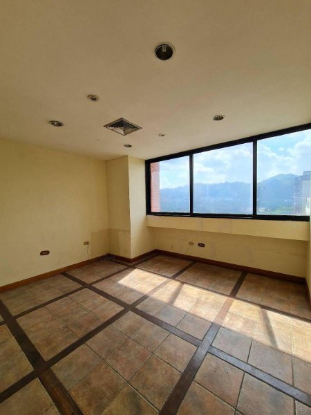 Foto Oficina en Venta en Av Bolivar, Valencia, Carabobo - U$D 200.000 - OFV205150 - BienesOnLine