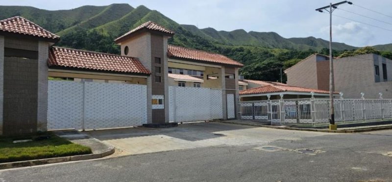 Foto Casa en Venta en URB CUMBRES DE LA ESMERALDA SAN DIEGO, URB CUMBRES DE LA ESMERALDA SAN DIEGO, Carabobo - U$D 40.000 - CAV208941 - BienesOnLine