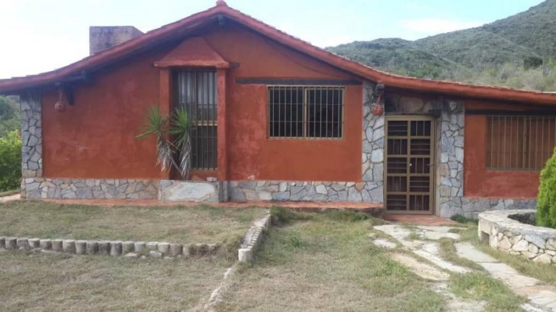 Foto Casa en Venta en Antolín Del Campo 6301, Nueva Esparta - BsF 35.000 - CAV115851 - BienesOnLine