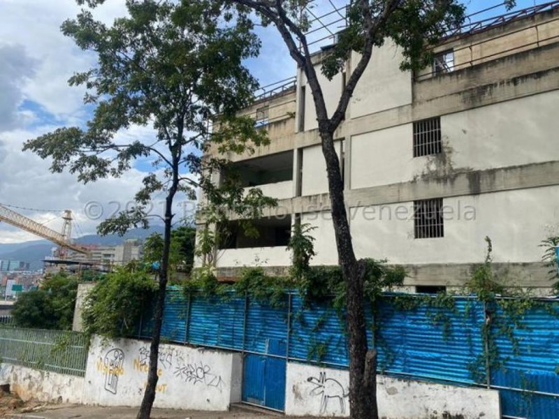 Foto Terreno en Venta en Las Mercedes, Municipio Baruta, Las Mercedes, Distrito Federal - U$D 4.500.000 - TEV185118 - BienesOnLine