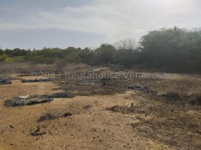 Terreno en Venta en  Coro, Falcón