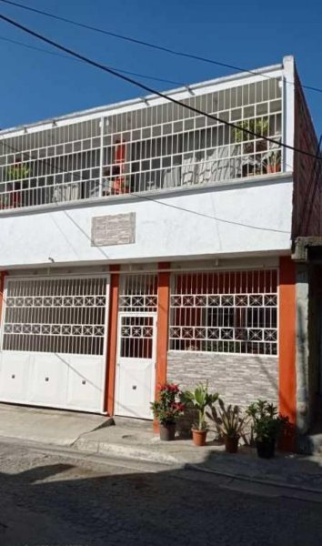 Foto Casa en Venta en Paraparal, Los Guayos, Carabobo - U$D 12.500 - CAV145630 - BienesOnLine