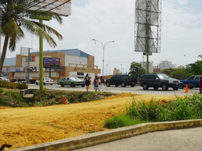 Foto Terreno en Alquiler en Tucacas, Tucacas, Falcón - BsF 100.000 - TEA50139 - BienesOnLine