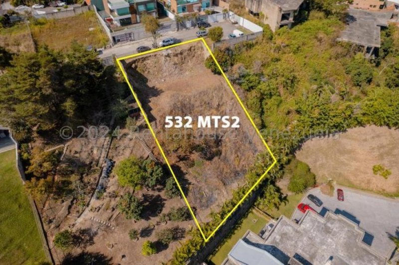 Terreno en Venta Alto Hatillo - Caracas # 25-14841 G. 04143054662 / 04143247646