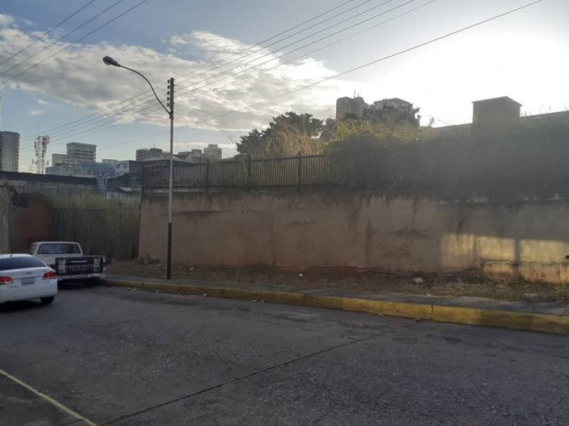 Foto Terreno en Venta en Valencia, Valencia, Carabobo - U$D 130.000 - TEV210943 - BienesOnLine