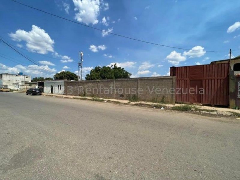 Terreno en Venta en  Coro, Falcón