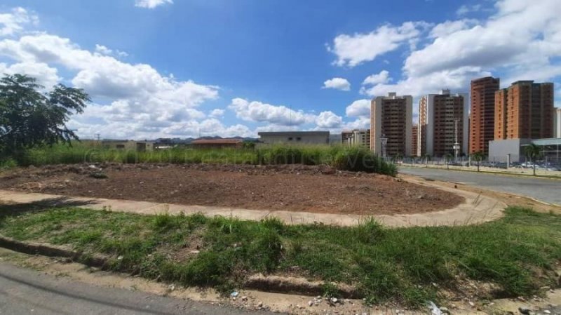 Foto Terreno en Venta en Ciudad jardin mañongo, Naguanagua, Carabobo - U$D 32.000 - TEV139538 - BienesOnLine