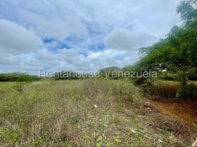 Terreno en Venta en  Punto Fijo, Falcón