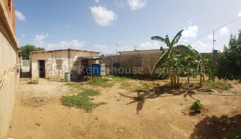 Foto Terreno en Venta en Coro, Falcón - U$D 16.000 - TEV198846 - BienesOnLine