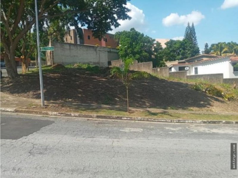 Foto Terreno en Venta en Valencia, Carabobo - TEV201747 - BienesOnLine