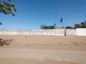 Terreno en Venta en  Coro, Falcón
