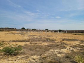 Terreno en Venta en  Punto Fijo, Falcón