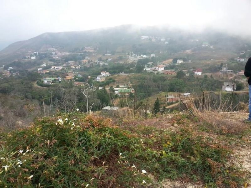 Terreno en Venta en La Niebla El Junquito, Distrito Federal