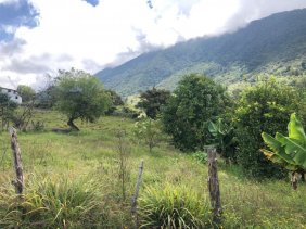 Terreno en Venta. Los Camellones, sector Valle Grande. Mérida