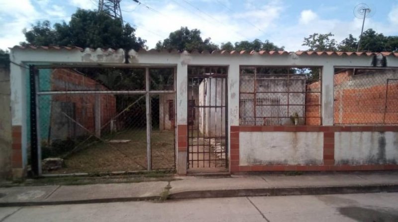Terreno en Venta en LOS GUAYOS Los Guayos, Carabobo