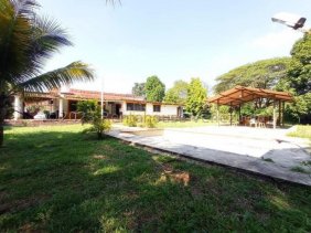 Terreno residencial con casa en Sabana del.medio San Diego Carabobo Desiree Castillo Rentahouse 