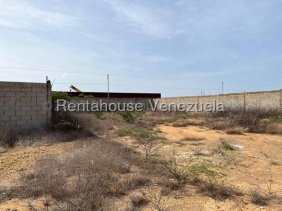 Terreno (Residencial) en Venta en Puerta Maraven Punto Fijo  MLS #26-9085 GR