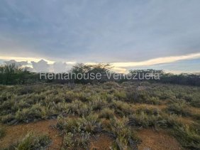 Terreno en Venta en  Coro, Falcón