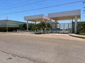 Terreno en Venta en  Punto Fijo, Falcón