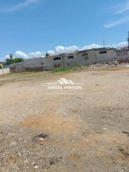 TERRENO VENTA VERITAS MARACAIBO API 6805