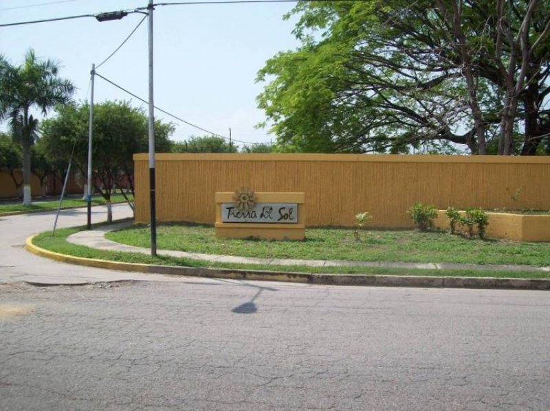 Foto Casa en Venta en URB TIERRA DEL SOL, San Joaquín, Carabobo - BsF 370.000 - CAV24250 - BienesOnLine