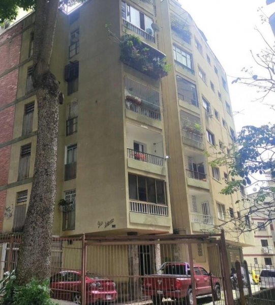 Foto Apartamento en Venta en Colinas de bello monte, Distrito Federal - U$D 40.000 - APV216182 - BienesOnLine