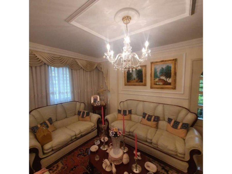 Foto Casa en Venta en El Hatillo, Caracas, Distrito Federal - U$D 125.000 - CAV214025 - BienesOnLine