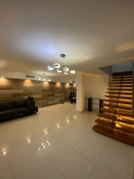 TOWN HOUSE EN RES. ISLA DE AVE, SAN DIEGO ESTADO CARABOBO, LUISA MEZONES VENDE.