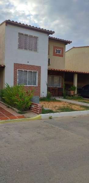 Foto Casa en Venta en El Tigre, Anzoátegui - U$D 42 - CAV126404 - BienesOnLine