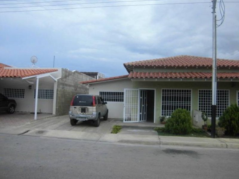 Foto Casa en Venta en Valentin Valiente, Cumaná, Sucre - BsF 16.000 - CAV106451 - BienesOnLine