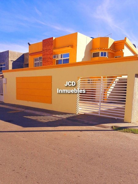 Quinta en Venta en Norte Punto Fijo, Falcón