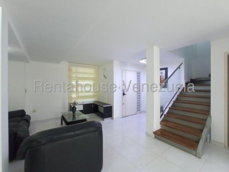 Townhouse en alquiler CR Terranova