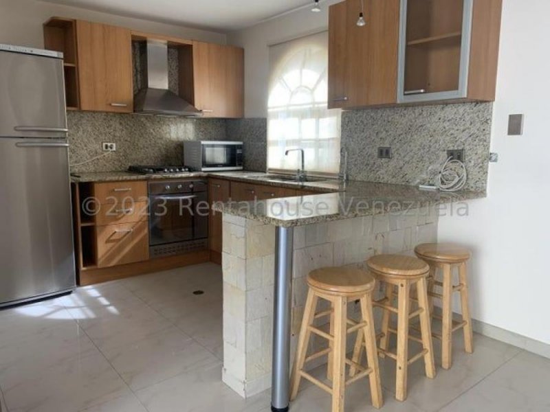 Foto Casa en Alquiler en Maracaibo, Zulia - U$D 300 - CAA199770 - BienesOnLine