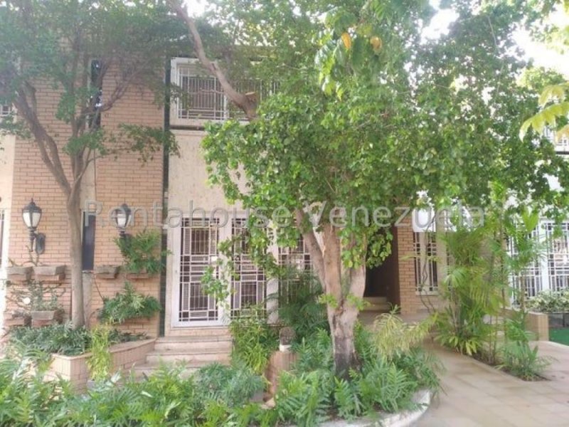 Foto Casa en Alquiler en Maracaibo, Zulia - U$D 4.000 - CAA238161 - BienesOnLine