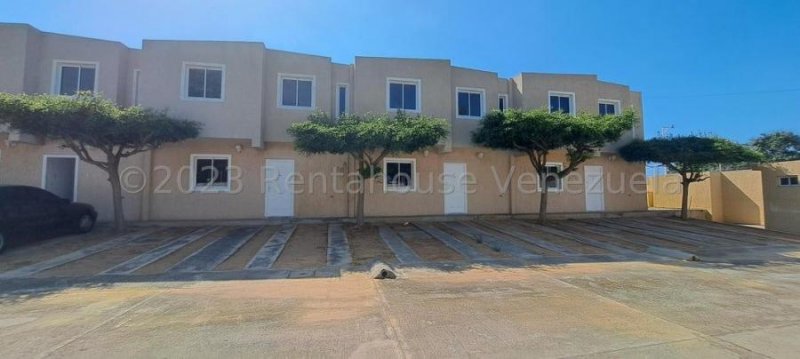 Foto Casa en Venta en Maracaibo, Zulia - U$D 12.000 - CAV202883 - BienesOnLine