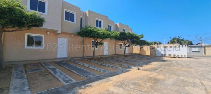 Foto Casa en Venta en Maracaibo, Zulia - U$D 15.500 - CAV239095 - BienesOnLine