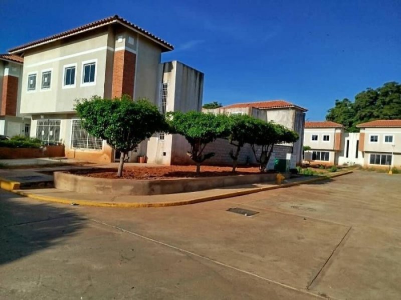 Foto Casa en Venta en Maracaibo, Zulia - U$D 17.000 - CAV235065 - BienesOnLine