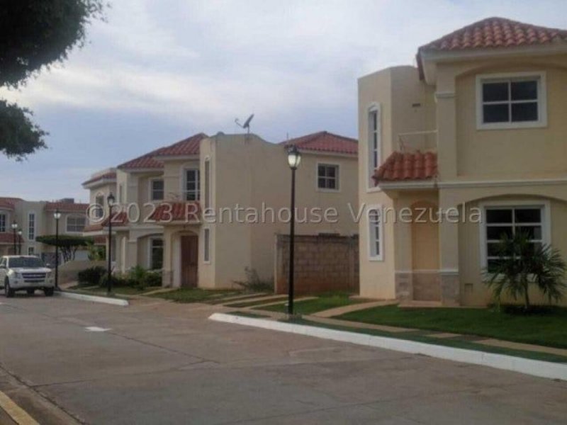 Foto Casa en Venta en Maracaibo, Zulia - U$D 24.000 - CAV217261 - BienesOnLine