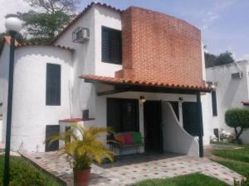 Foto Casa en Venta en Altos de La Esmeralda, San Diego, Carabobo - BsF 82.000.000 - CAV95772 - BienesOnLine