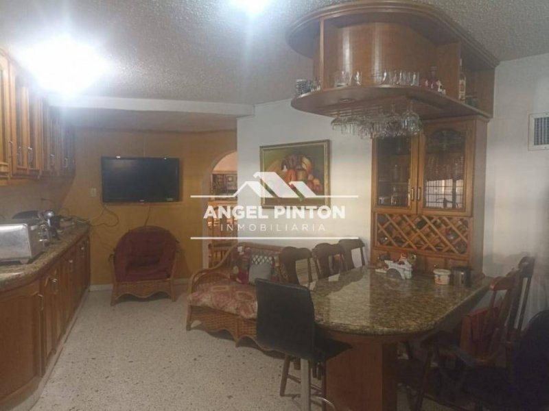 Foto Casa en Venta en Maracaibo, Zulia - U$D 60.000 - CAV250496 - BienesOnLine