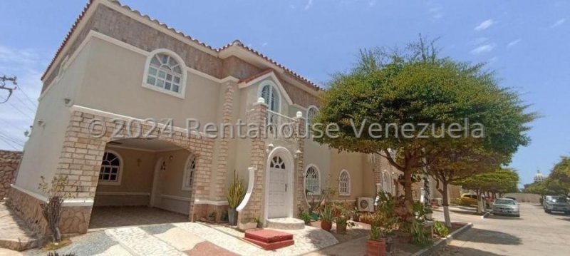 Foto Casa en Venta en Maracaibo, Zulia - U$D 39.300 - CAV236755 - BienesOnLine