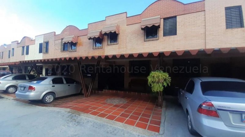 Foto Casa en Venta en Barbula, Naguanagua, Carabobo - U$D 35.000 - CAV138390 - BienesOnLine