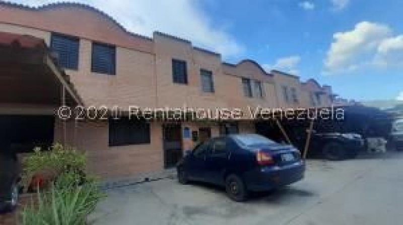 Foto Casa en Venta en Barbula, Naguanagua, Carabobo - U$D 25.000 - CAV164526 - BienesOnLine