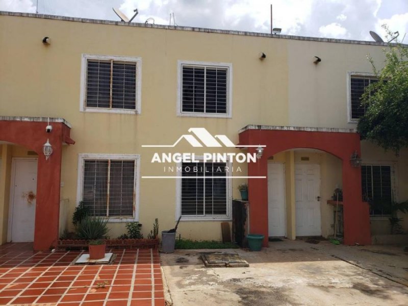 Casa en Venta en Caminos a la Lagunita Maracaibo, Zulia