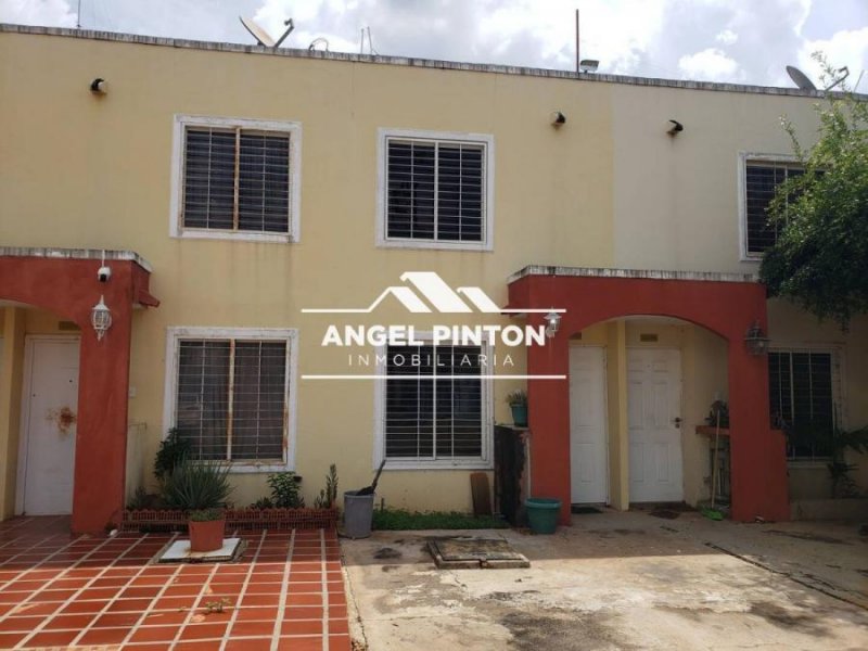 Foto Casa en Venta en Caminos a La Lagunita, Maracaibo, Zulia - U$D 16.500 - CAV246420 - BienesOnLine