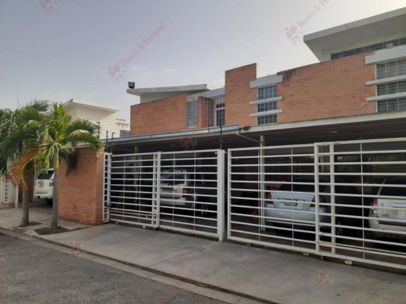 Foto Casa en Venta en Ciudad jardin mañongo, Naguanagua, Carabobo - U$D 125.000 - CAV133577 - BienesOnLine