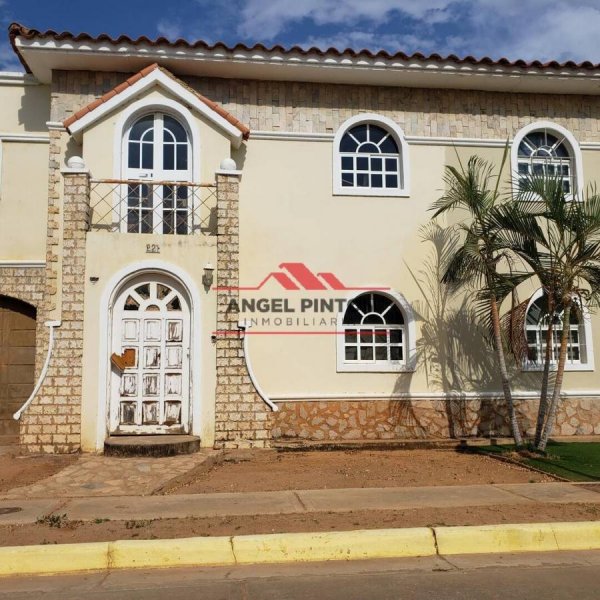 Foto Casa en Venta en Maracaibo, Zulia - U$D 23.000 - CAV191157 - BienesOnLine