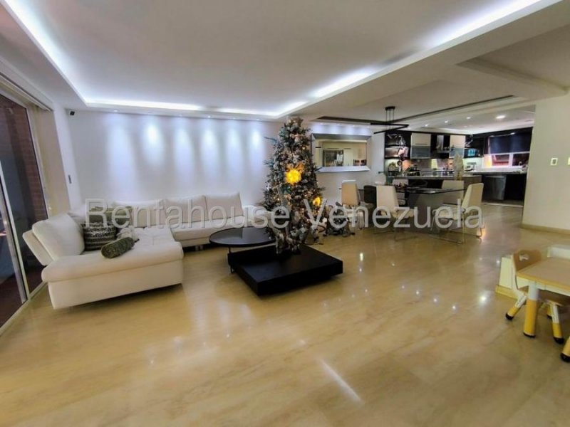 Foto Casa en Venta en el hatillo, Caracas, Distrito Federal - U$D 280.000 - CAV250351 - BienesOnLine