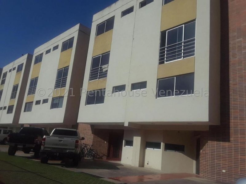 Foto Casa en Venta en El Rincon, Naguanagua, Carabobo - U$D 37.000 - CAV164601 - BienesOnLine